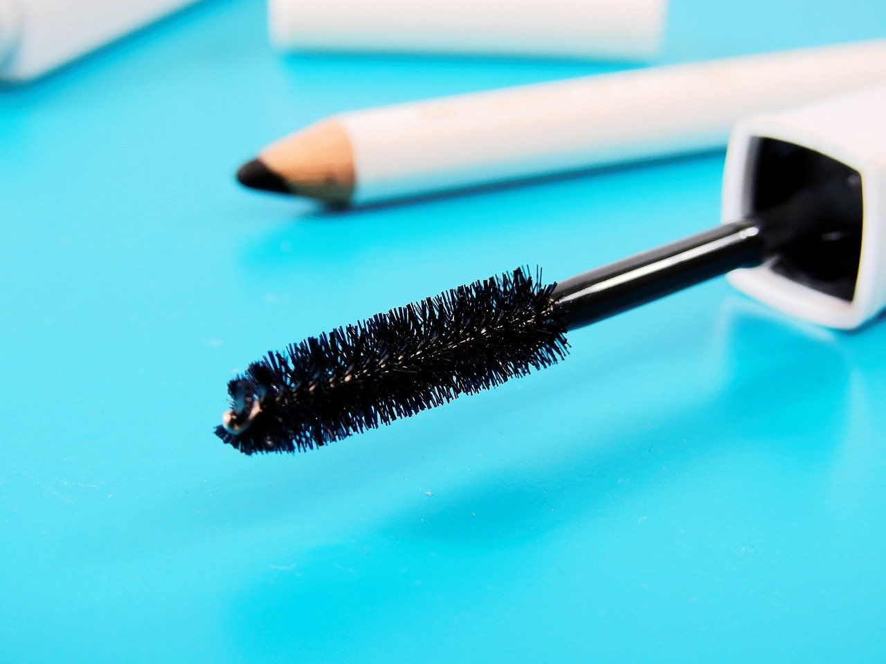 mascara i trucchi per ottenere ciglia favolose