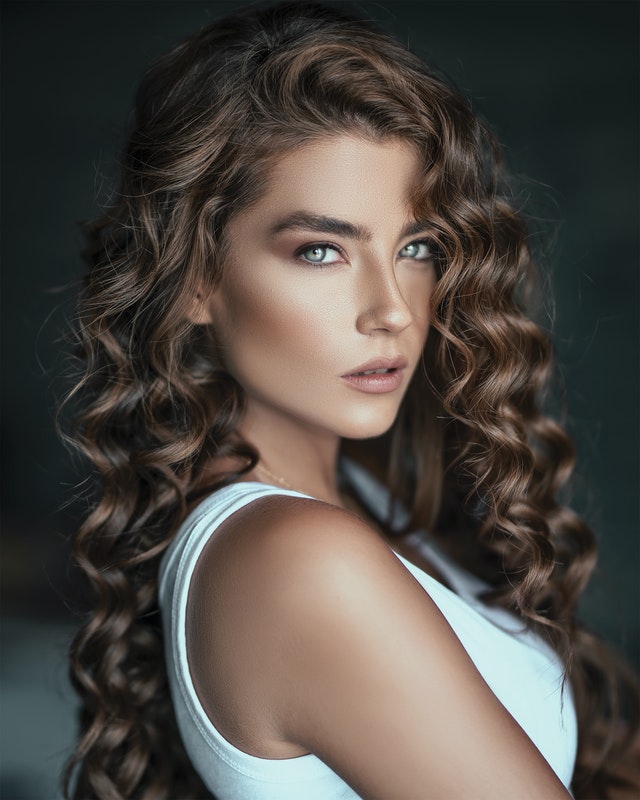 capelli castani