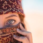 Studio boccia mascherine con valvola: "Virus sfugge"