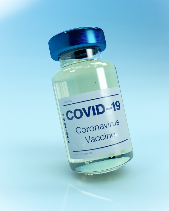 Vaccino Moderna efficace al 100% contro covid grave