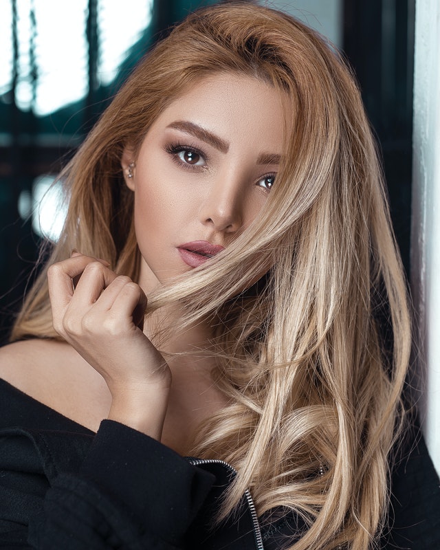 Capelli forti lucidi e bellissimi