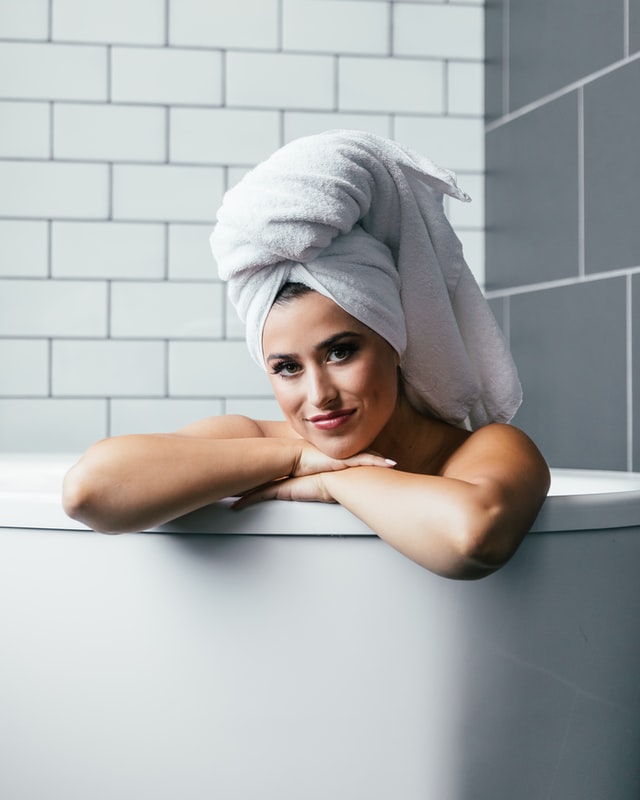 bagni caldi nella vasca