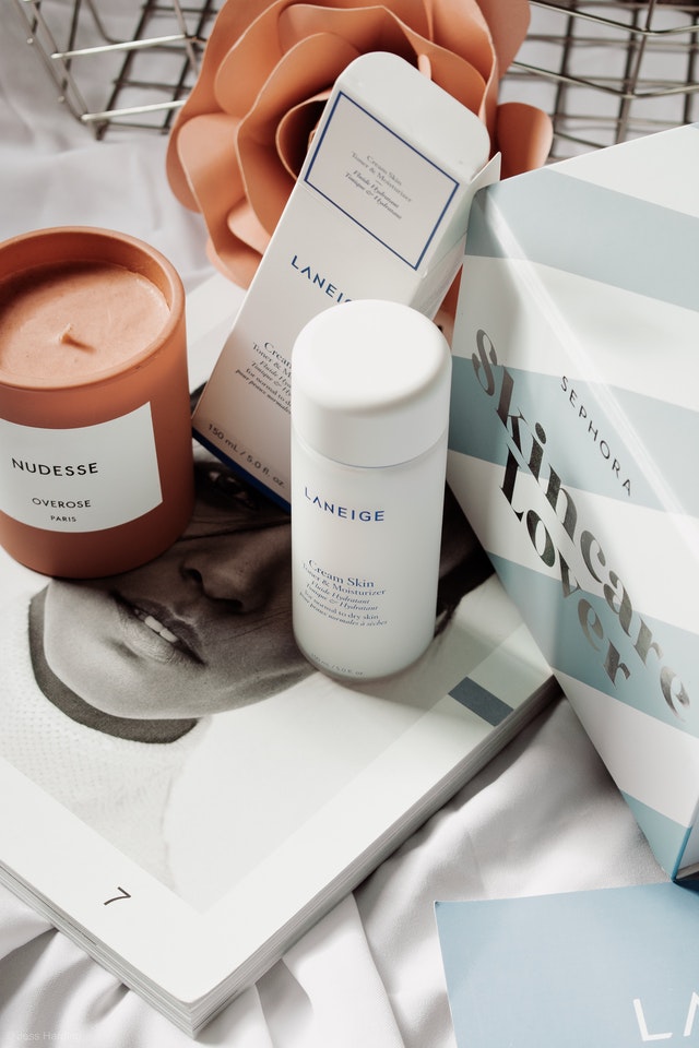 I cosmetici si conservano e si usano così