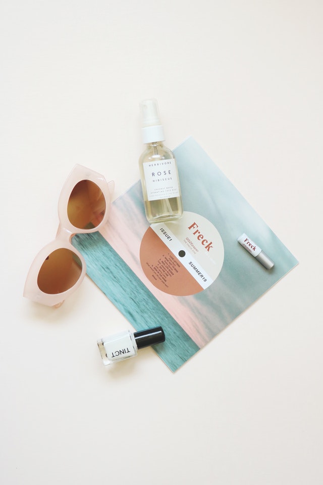 I cosmetici si conservano e si usano così