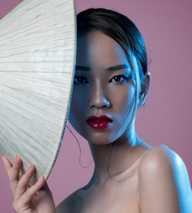 donna asiatica pelle perfetta