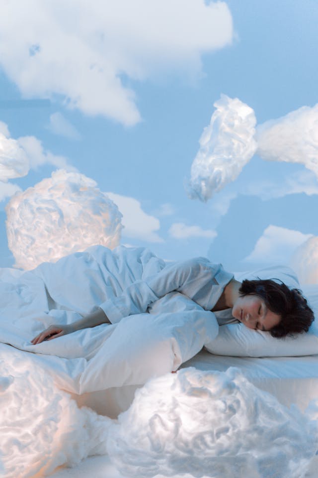 cloud dancer pantone 2026